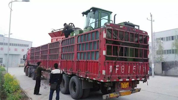 有機肥生產(chǎn)線發(fā)貨現(xiàn)場圖4