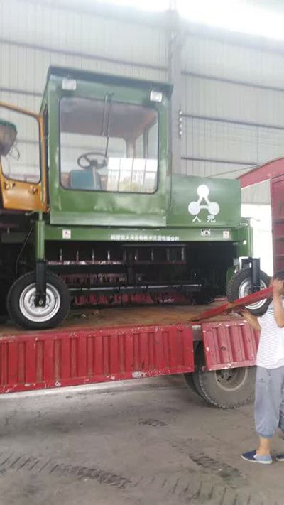 有機肥設備發(fā)貨現(xiàn)場圖1