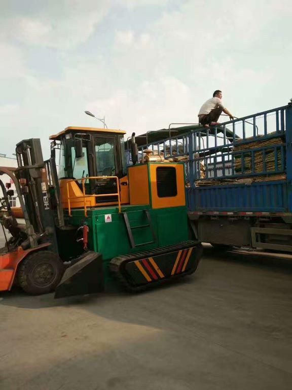 人元生物有機(jī)肥設(shè)備裝車(chē)組圖