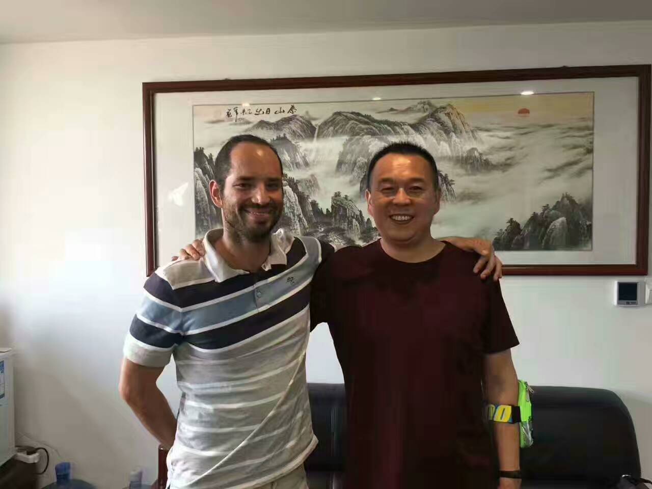 巴西客商萬里迢迢追尋人元生物有機肥翻堆機（組圖）