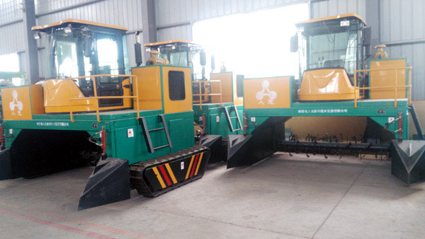 地面行走式翻堆機(jī)有哪些優(yōu)勢(shì)？