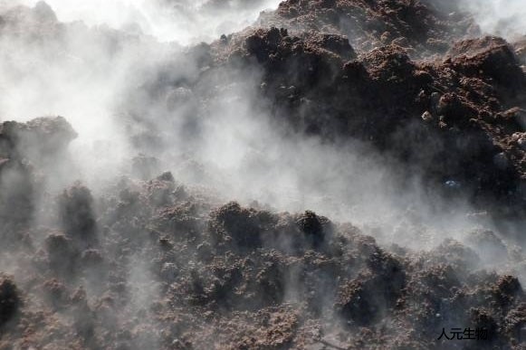 有機肥發(fā)酵到什么程度算腐熟，評判的標準又是什么呢？